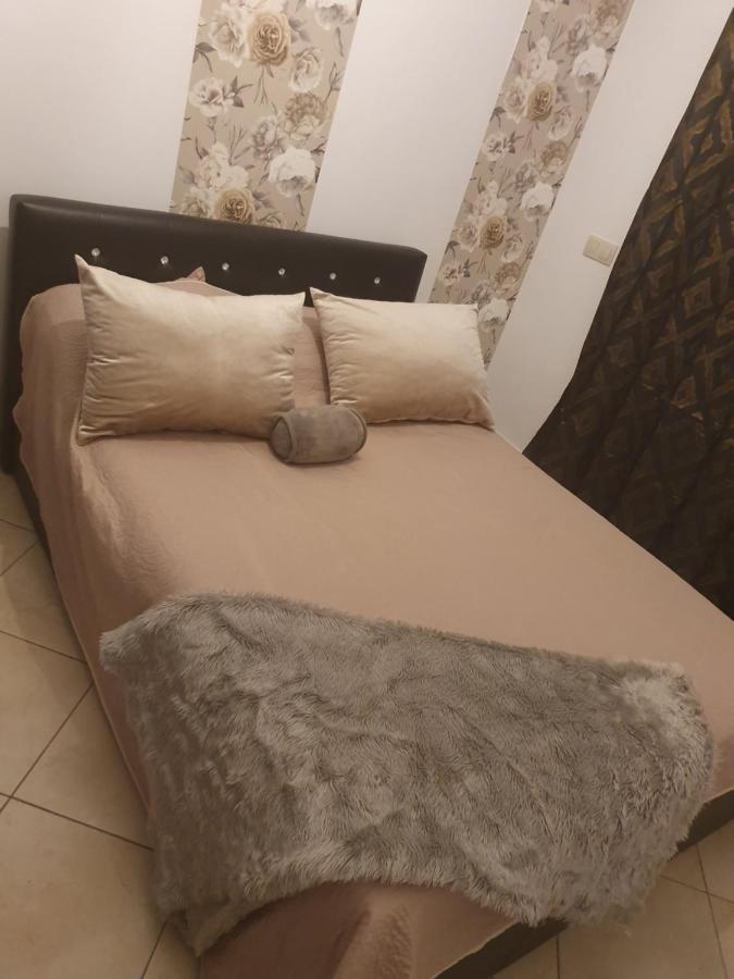 Appartement Avec Piscine, 1Min De La Plage Martil Esterno foto